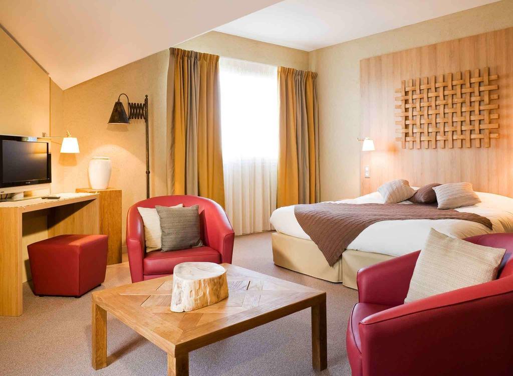 ホテル Ibis Styles ショレ 部屋 写真