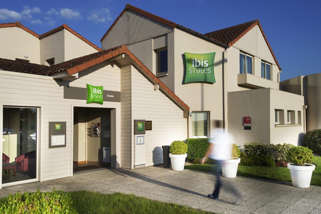 ホテル Ibis Styles ショレ エクステリア 写真